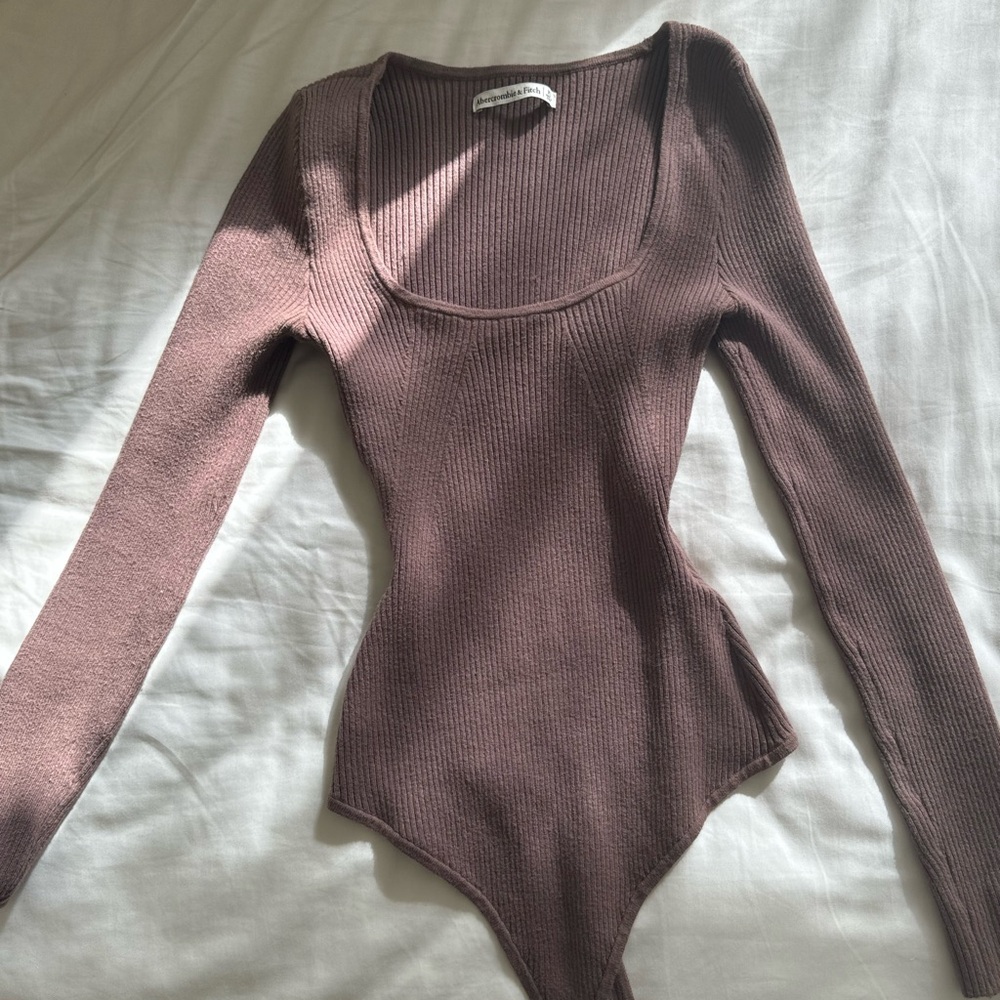 Abercrombie & Fitch Mauve Ribbed Bodysuit